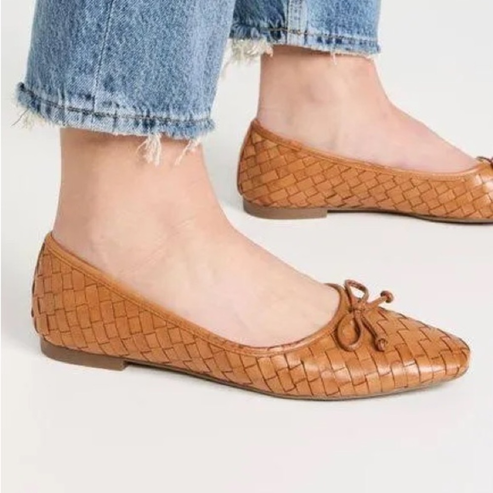 SCHUTZ Tan Woven Bow Flats